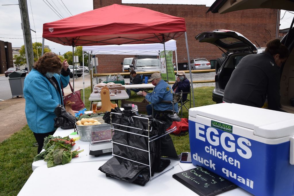 5-13-20 farmers market 020 (1024x683).jpg